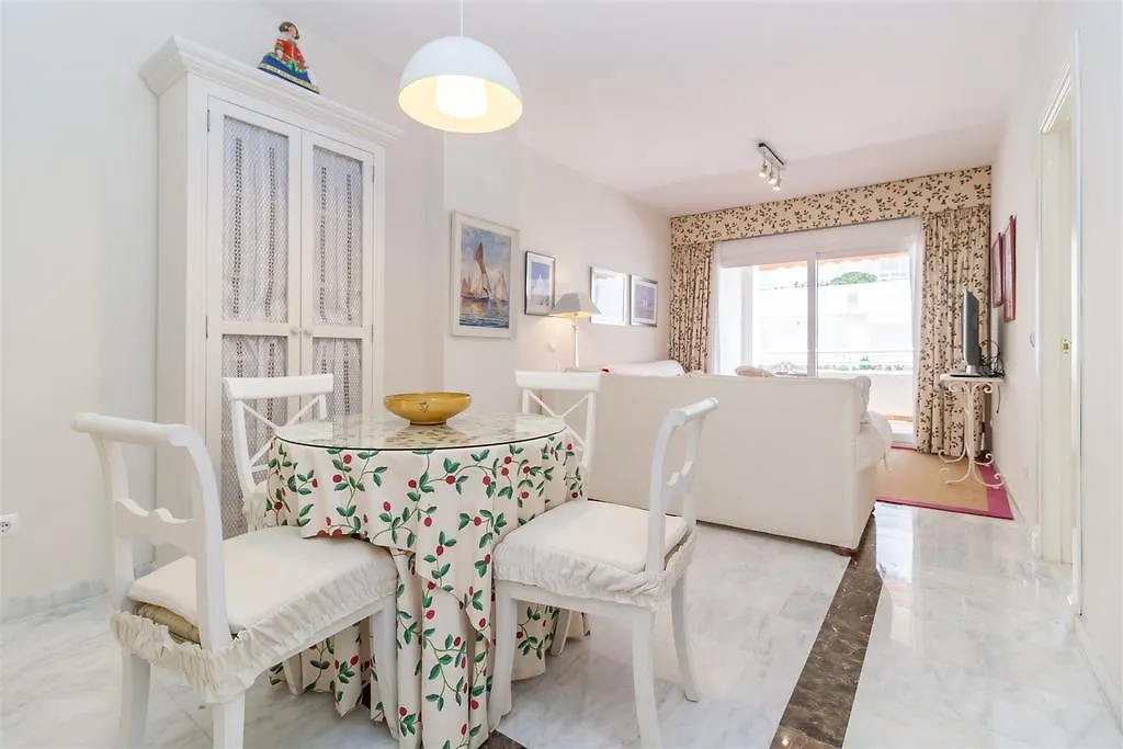 Apartamento Milenium Centro Marbella Canovas Apartment 0*,